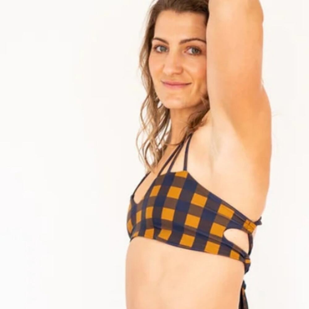 Strange Bikini cold therapy collection back halter top Size Medium New with tag